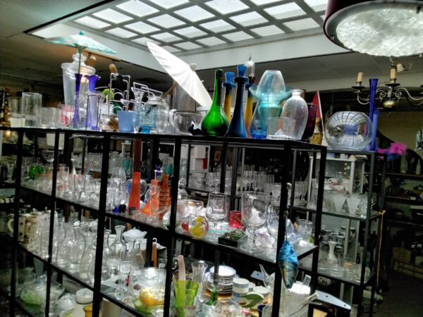 lula lustige lade glaswaren scaled 600x450 1