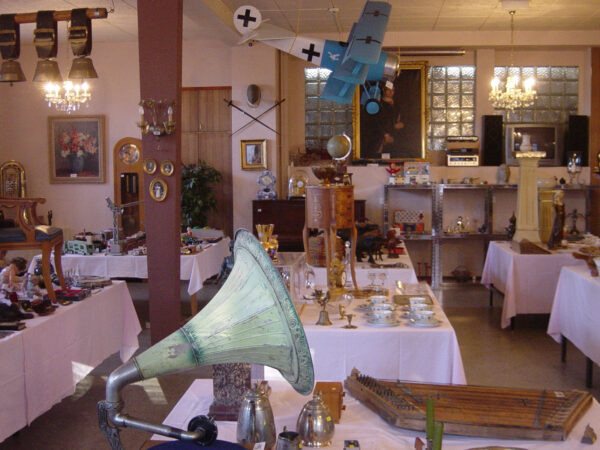 troedlermarkt goldswil innen 600x450 1