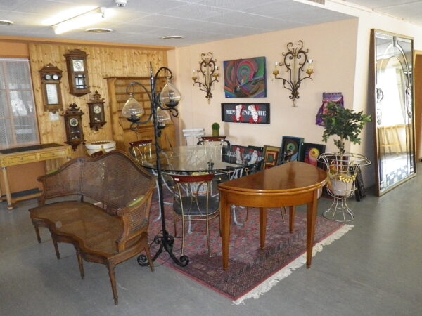 troedlermarkt goldswil moebel 600x450 1